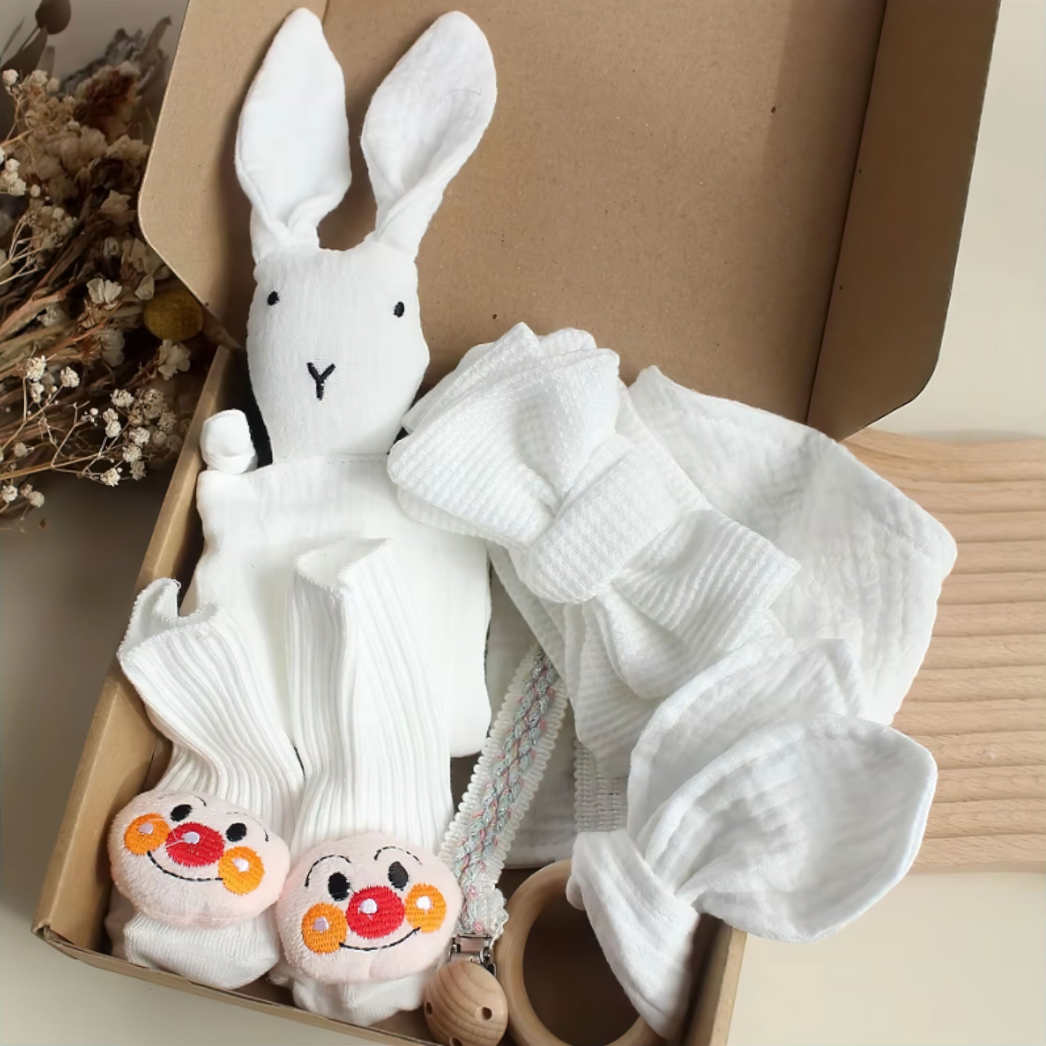Lovely Gift Set (tell the customers about all 6 items that are included. they would want to know prior to purchasing) Baby Boujee 
