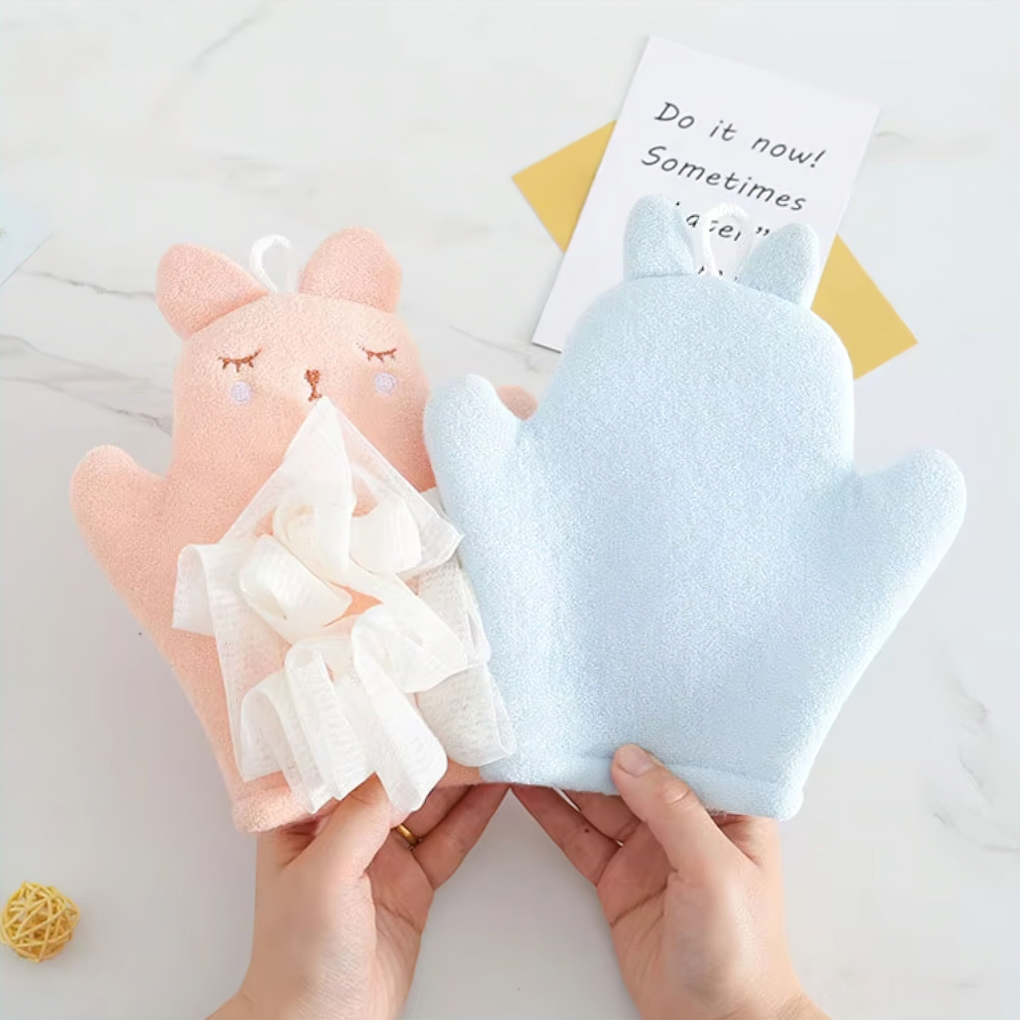 Snuggle Scrub Glove Baby Boujee 