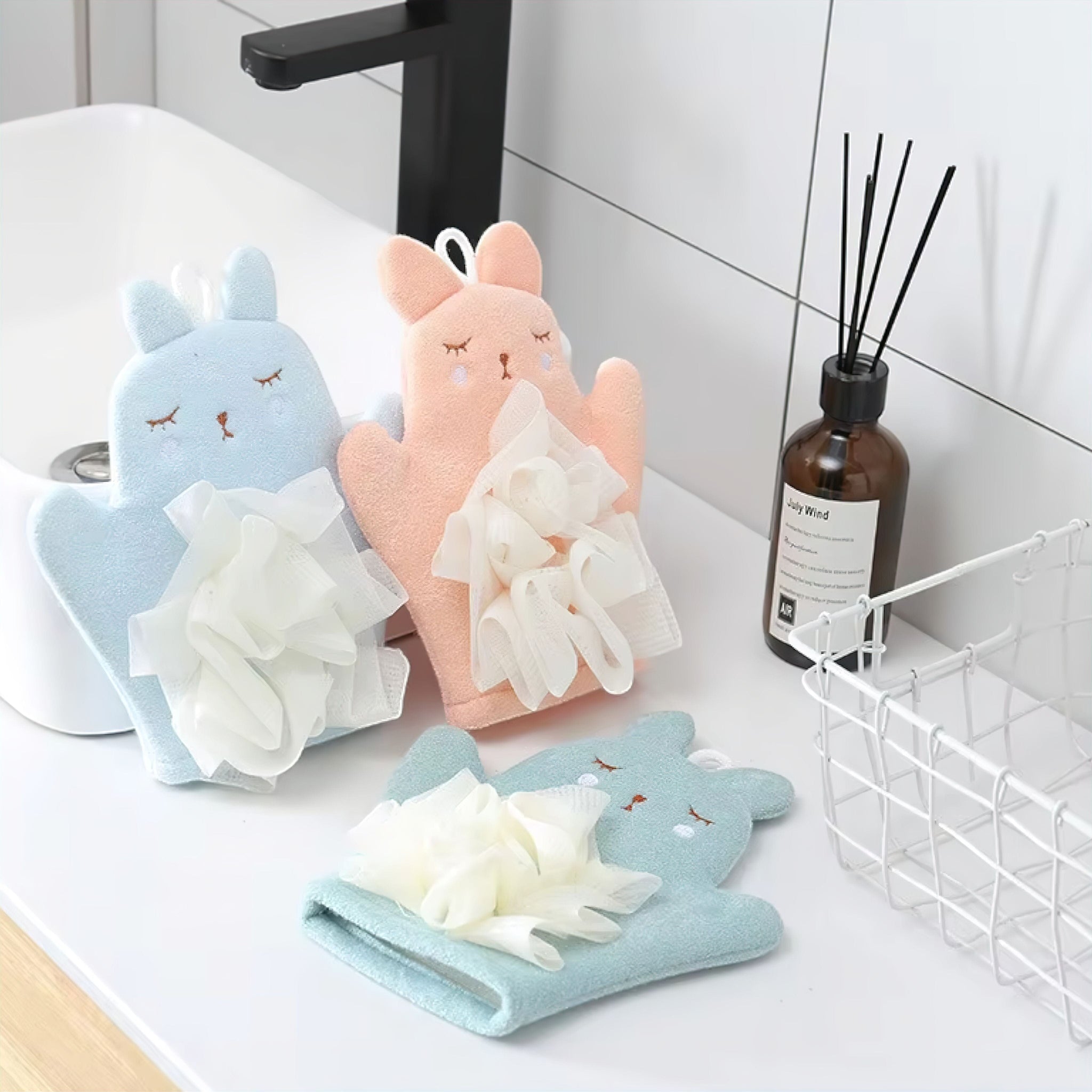 Snuggle Scrub Glove Baby Boujee 